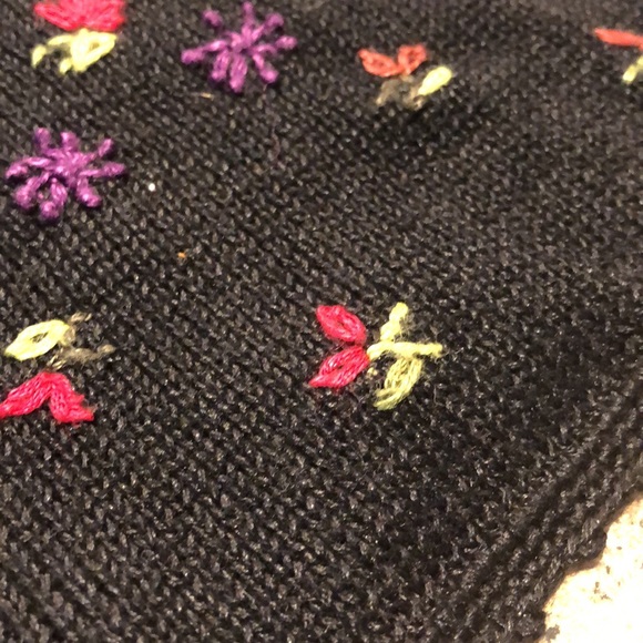 Uniform Petite John Paul Richard Medium P Sweater - Picture 12 of 13